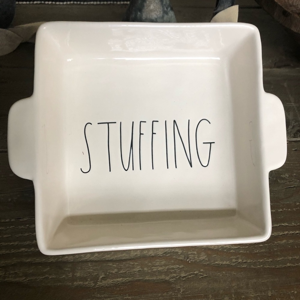 Rae Dunn Stuffing dish